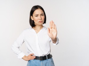 5 Kalimat yang Bisa Membuatmu Terlihat Kurang Cerdas, Hindari Ya!