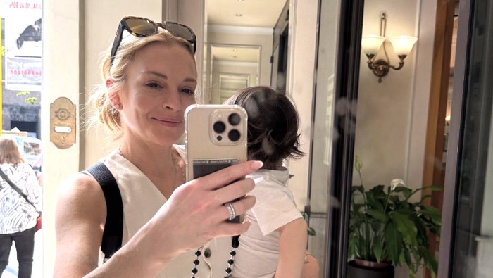 img-title Rutinitas Pagi Ala Lindsay Lohan yang Bikin Produktif dan Mood Baik Seharian!