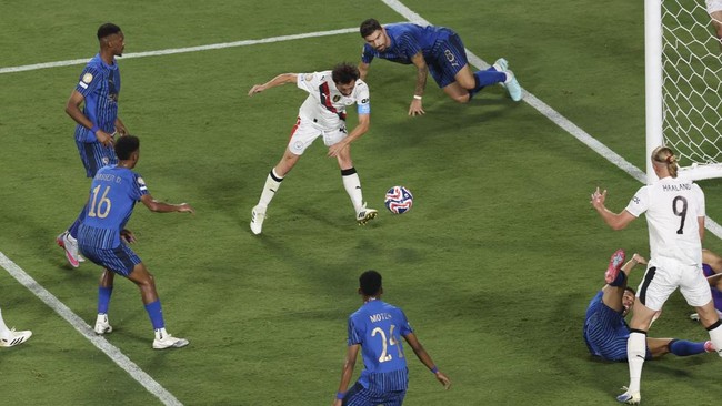 Jadwal Perempat Final Piala Dunia Antarklub Malam Ini Jadwal perempat final Piala Dunia Antarklub 2025 akan dimulai pada Sabtu (5/7) dini hari WIB. Diawali laga Fluminense vs Al Hilal.