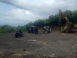Bupati Klungkung Tutup Pengerukan Bukit Ilegal di 3 Desa