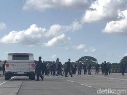 Prabowo Tinjau Kontingen RI Latihan untuk Defile Bastille Day di Paris