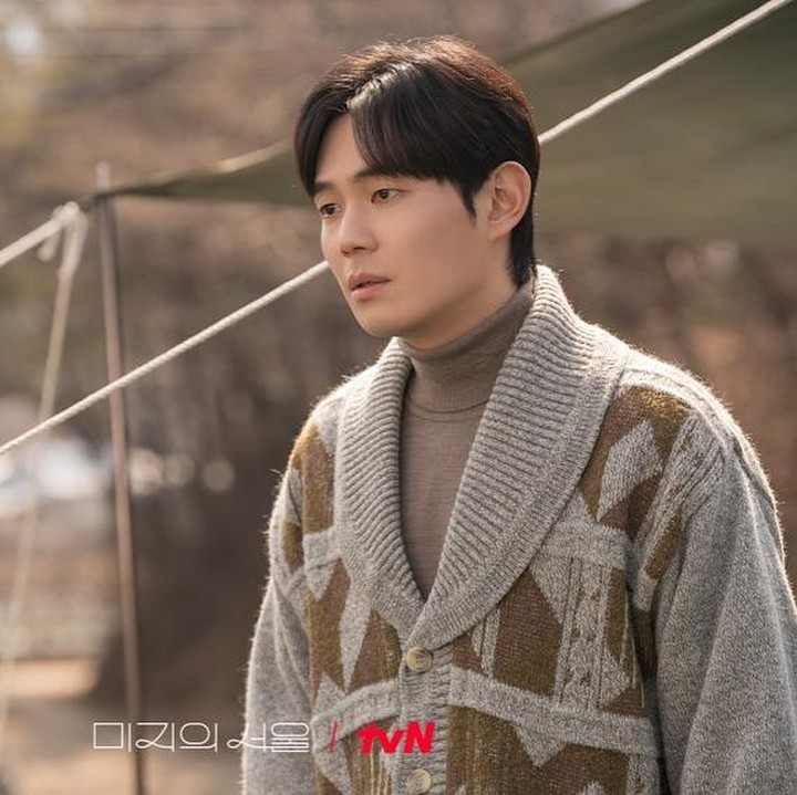 <p>Bunda barus selesai menamatkan drama Korea <em>Our Unwritten Seoul</em>? Pastinya sudah tidak asing dengan karakter Han Se Jin yang diperankan oleh aktor Korea Selatan, Ryu Kyung Soo. (Foto: tvN)</p>