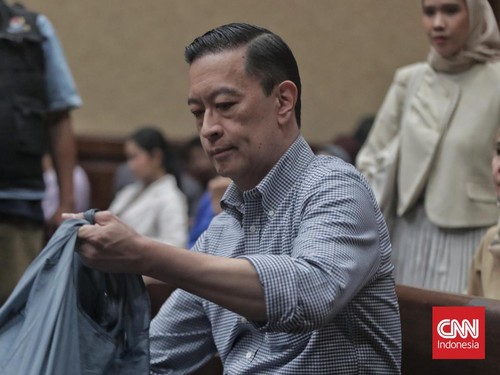 Tom Lembong Dituntut 7 Tahun Penjara dalam Kasus Korupsi Impor Gula