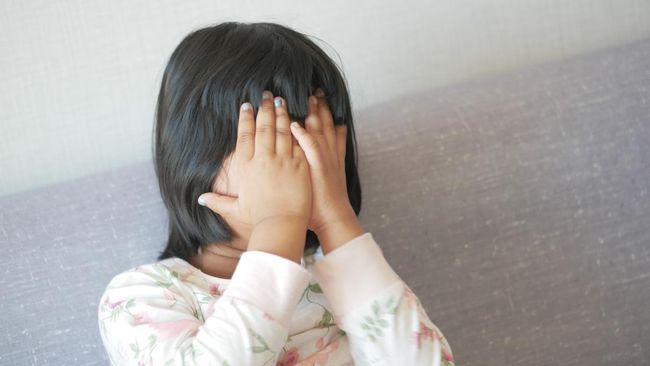 Ini yang Terjadi pada Otak Anak Jika Orang Tua Memukulnya