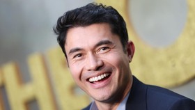 Henry Golding Nilai Perankan James Bond Bak Mimpi Buruk