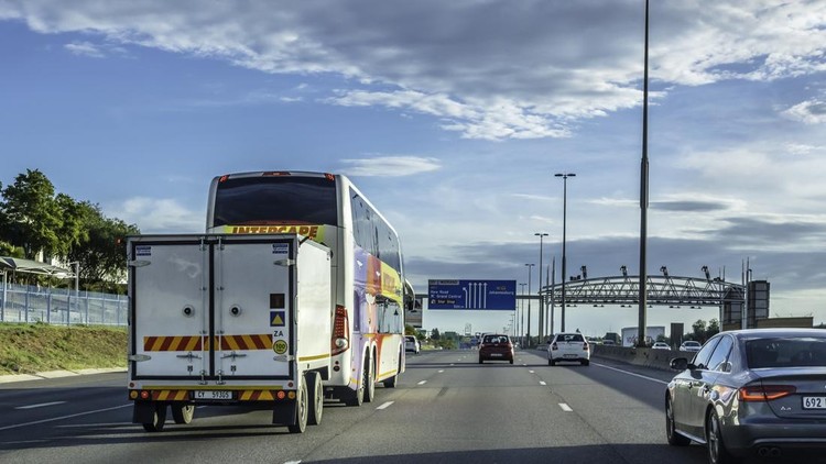 Kronologi Balita Jatuh dari Bus Mabes AD di Tol JORR: Bikin Kita Jadi Waspada, Bun
