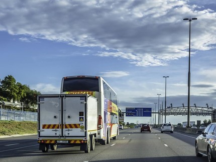 Kronologi Balita Jatuh dari Bus Mabes AD di Tol JORR: Bikin Kita Jadi Waspada, Bun