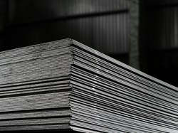 Industri Baja RI Penuhi Kebutuhan Kapal Perang hingga Platform Migas