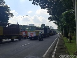 Ada Demo Sopir Truk, Polisi Rekayasa Lalu Lintas di Kawasan Patung Kuda