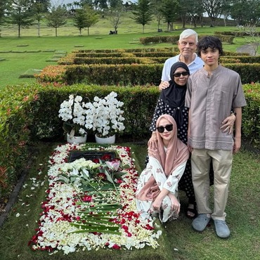Komentar Tiko Aryawardhana Lihat BCL Ziarah ke Makam Ashraf Bareng Eks Mertua
