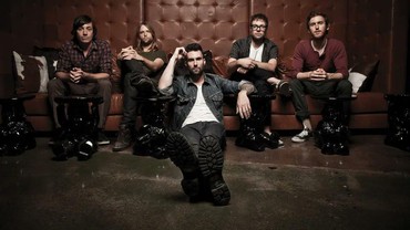 Lirik Lagu California - Maroon 5