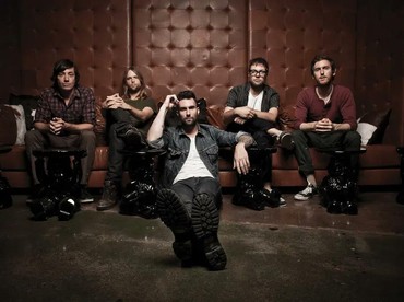 Lirik Lagu California - Maroon 5