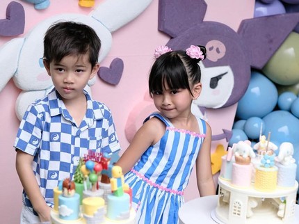 Deretan Nama Bayi Kembar yang Terinspirasi dari Anak Artis Beserta Artinya