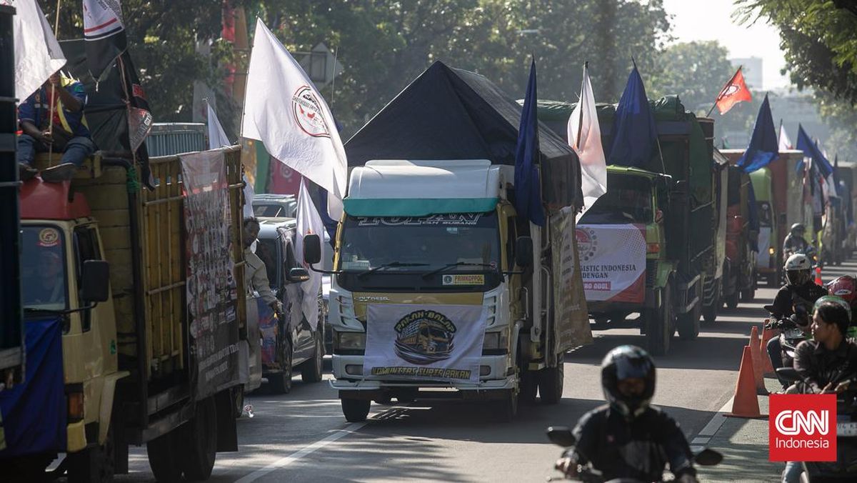 Pemerintah Diminta Harus Berani Tertibkan Truk ODOL