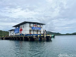 Rumah Sakit Kapal PIS Beri Layanan Kesehatan di Wilayah Terluar RI
