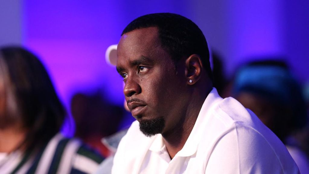 P Diddy Sempat Dibawa ke Luar Penjara gegara Cedera Kepala