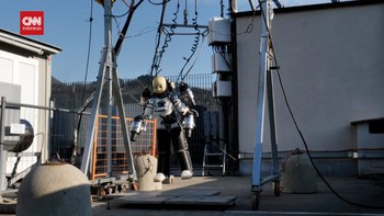 VIDEO: Robot Humanoid AI iRonCub3 Terbang Perdana Pakai Jetpack