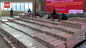 VIDEO: Penampakan Uang Rp1,3 Triliun Sitaan Kasus Korupsi Ekspor CPO