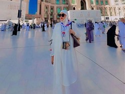 Vernita Syabilla Mohon Doa Pertobatan Diterima Tuhan Saat Umrah