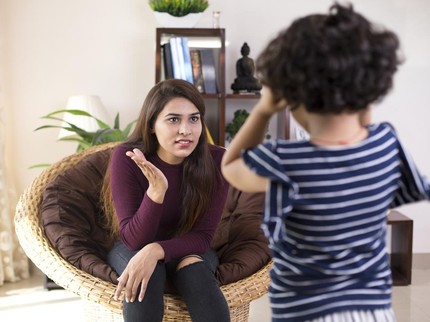 10 Pertanyaan Sepele yang Bisa Melukai Anak sampai Dewasa Menurut Psikolog