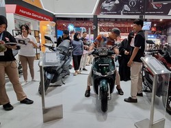 Bikin Jatuh Hati, Honda Stylo 160 Curi Perhatian di Jakarta Fair 2025