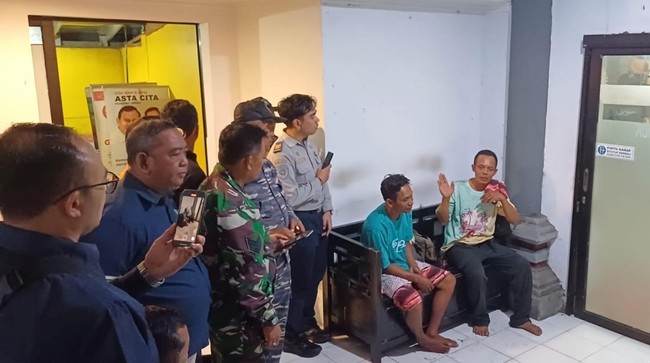 4 Penumpang KMP Tunu Pratama Jaya Ditemukan Selamat Gunakan Sekoci Empat penumpang KMP Tunu Pratama Jaya yang tenggelam di Selat Bali pada Rabu (2/7) malam ditemukan dalam keadaan selamat di Perairan Cekik Bali.