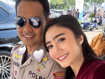 img-title Febby Rastanty Jadi Ibu Bhayangkari, Ini 7 Potretnya Dampingi Suami Polisi Naik Pangkat