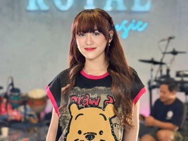 Happy Asmara Ngaku Pernah Jadi Korban Selingkuh, Beri Pesan Bijak untuk Penggemar