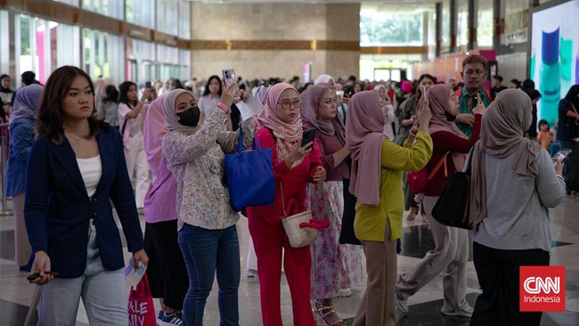 Borong Skin Care sambil Drop Sampah Kosmetik di Rekosistem JxB 2025 Pengunjung Jakarta x Beauty 2025 dapat membuang sampah kosmetik di boks Rekosistem. Acara ini mendukung kelestarian lingkungan dan daur ulang produk kecantikan.