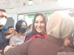 Alasan Nikita Mirzani Cabut Gugatan Wanprestasi Rp 100 M ke Reza Gladys