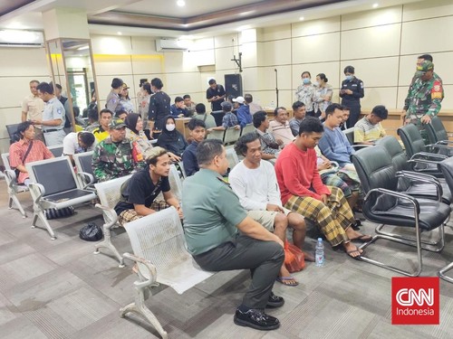 Daftar 31 Penumpang KMP Tunu yang Selamat Pakai Life Jacket dan Sekoci