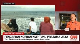 VIDEO: Pencarian Korban KMP Tenggelam, Tim SAR Kerahkan Helikopter