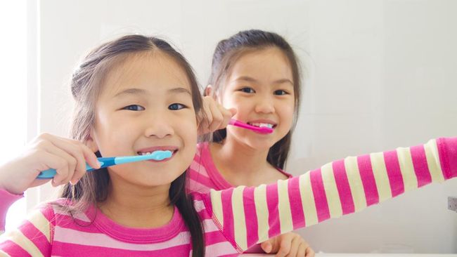 Pilihan Terbaik: 10 Sikat Gigi Anak Aman & Lembut untuk Senyum Sehat Si Kecil!