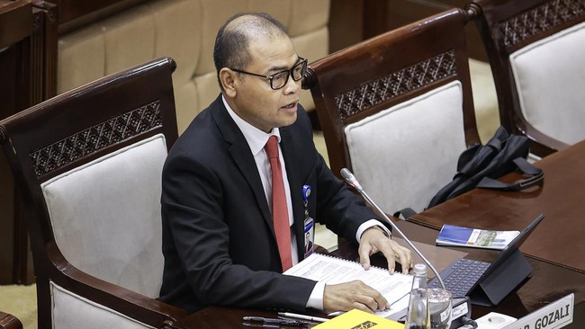 Ricky Perdana Gozali menjadi Deputi Gubernur BI periode 2025-2030 pilihan Komisi XI DPR RI dalam rapat internal pada 2 Juli 2025.