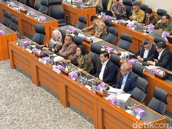Tok! Sri Mulyani Dapat Restu Pakai Sisa Anggaran buat Kurangi Tarik Utang