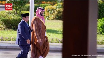 VIDEO: Momen Prabowo Disambut Pangeran MbS di Istana Al-Salam Jeddah
