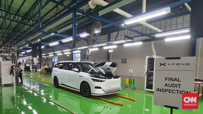 Xpeng kini memproduksi mobil listriknya di Indonesia, dimulai dari X9 dan akan menyusul G6.