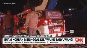 VIDEO: Enam Korban Meninggal Dibawa ke Banyuwangi