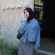 Get The Look: Ide Gaya Casual dengan Jaket Denim ala Adiba Khanza