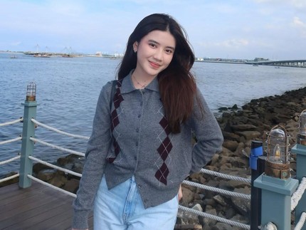 Terpopuler: Potret Hassya Sabri, Anak Sambung Irish Bella yang Calon Dokter