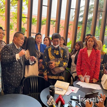 Hotman Paris Kawal Kasus 4 Anak Sopir Diduga Dilecehkan Pendeta di Blitar