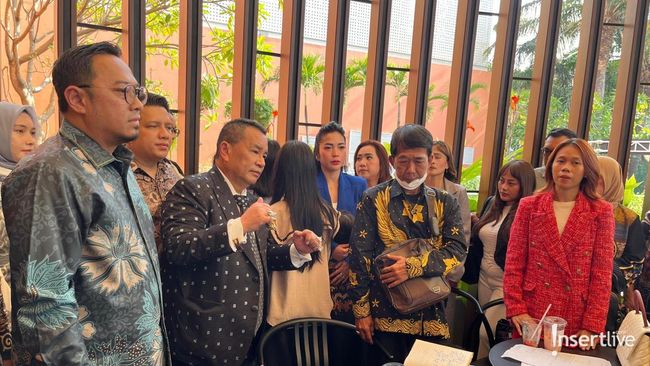 Hotman Paris Kawal Kasus 4 Anak Sopir Diduga Dilecehkan Pendeta di Blitar