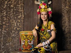 Jangan Permainkan Gadis Dayak Jika Tak Mau Dijerat Hukum Adat