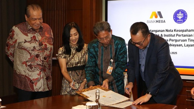 Bank Mega menandatangani MoU kerja sama strategis dengan IPB  menghadirkan layanan perbankan di berbagai sektor, termasuk pendidikan.