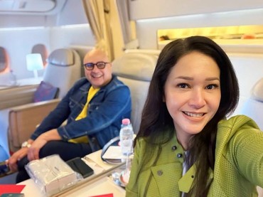 img-title Bahagianya Maia Estianty Dapat Mobil Baru dari Irwan Mussry