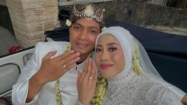 img-title Terpopuler: Megawati Hangestri Resmi Menikah Vs Gewa Mimpi Diajak Main Mendiang Glenn Fredly