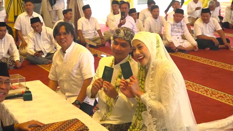Megawati dan Dio Megawati dan Dio