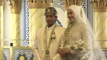 Berita Olahraga Terkini CNN Sport : Profil Dio Novandra, Suami Megawati Hangestri