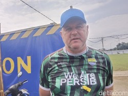 Strategi Bojan Hodak Siapkan Skuad Persib untuk Piala Presiden 2025