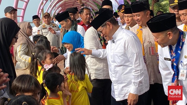 Gubernur DKI Pramono Anung mengungkapkan mata anak-anak Kepulauan Seribu lebih baik lantaran konsumsi ikan. Namun, dia menyoroti masalah stunting dan air bersih.